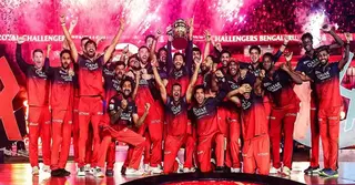 পাঞ্জাবকে হারিয়ে প্রথমবার চ্যাম্পিয়ন বেঙ্গালুরু